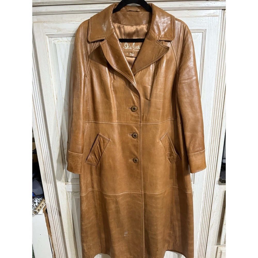 Skin Gear Women's Leather Long Coat Tan Vintage 1970s PTP 21"